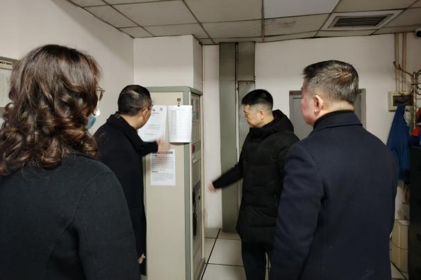 省尊龙凯时人生就是搏集团党委书记、董事长游勇检查督导春节清静生产并探望慰问干部员工