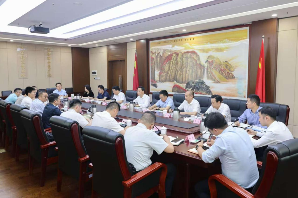 省委统战部与省尊龙凯时人生就是搏集团举行座谈交流