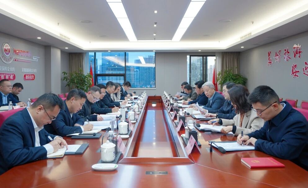 省人大经济委主任委员刘中伯带队调研省尊龙凯时人生就是搏集团